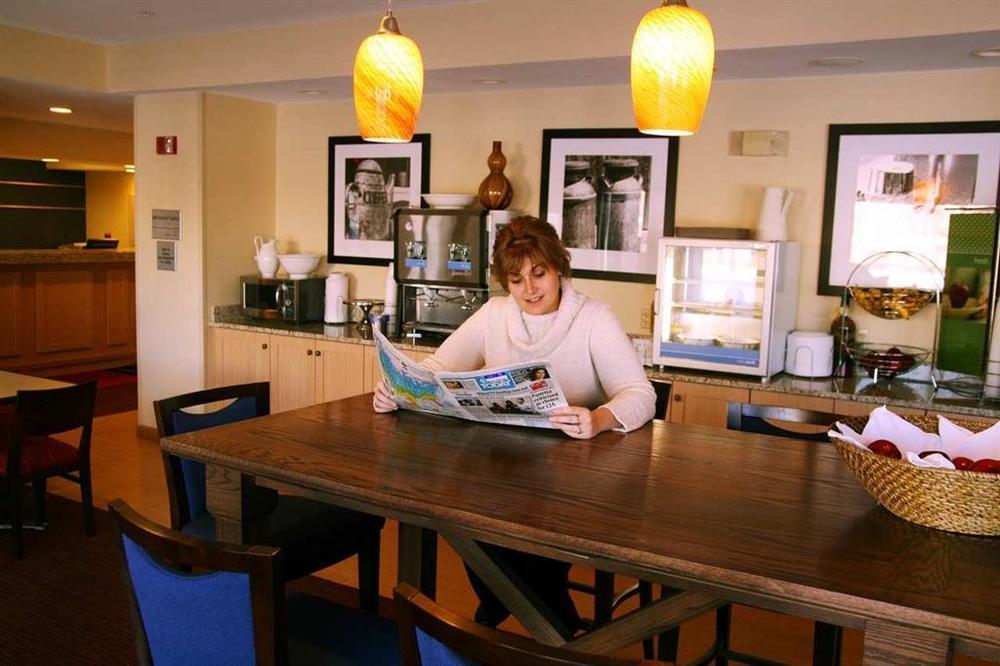 Hampton Inn Minneapolis-Burnsville Restaurante foto